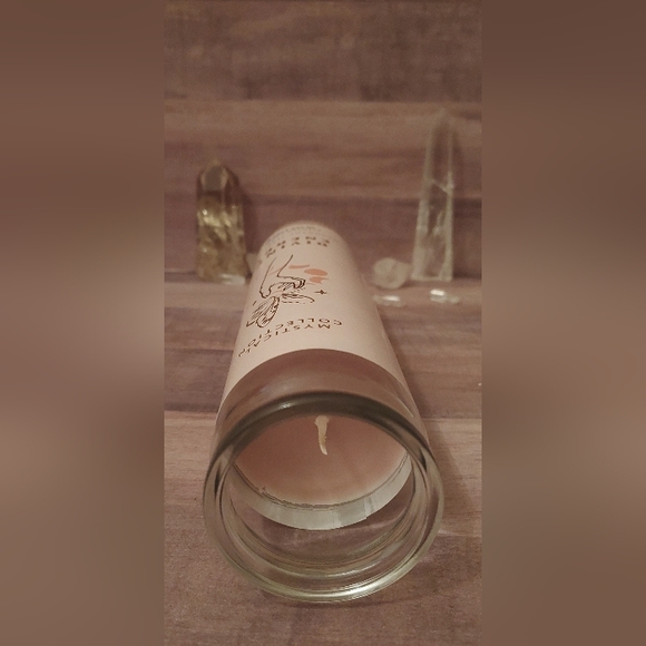 1 DAY SALE! Mahogany Teakwood Scented Candle Mystical Collection's Divine Energy - Picture 5 of 5